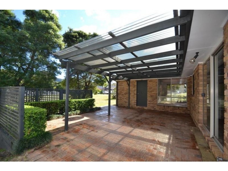 12 Renown Avenue, Shoalhaven Heads NSW 2535