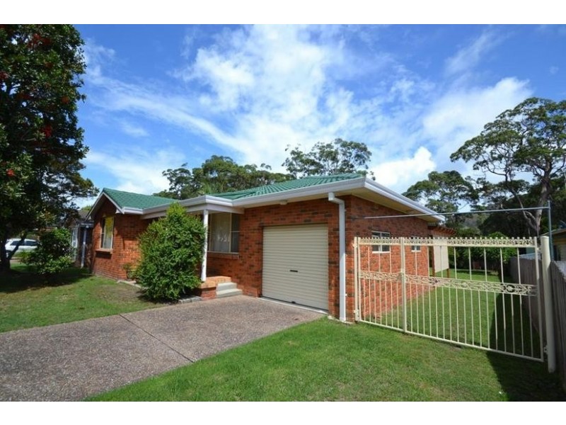 33 Jerry Bailey Road, Shoalhaven Heads NSW 2535