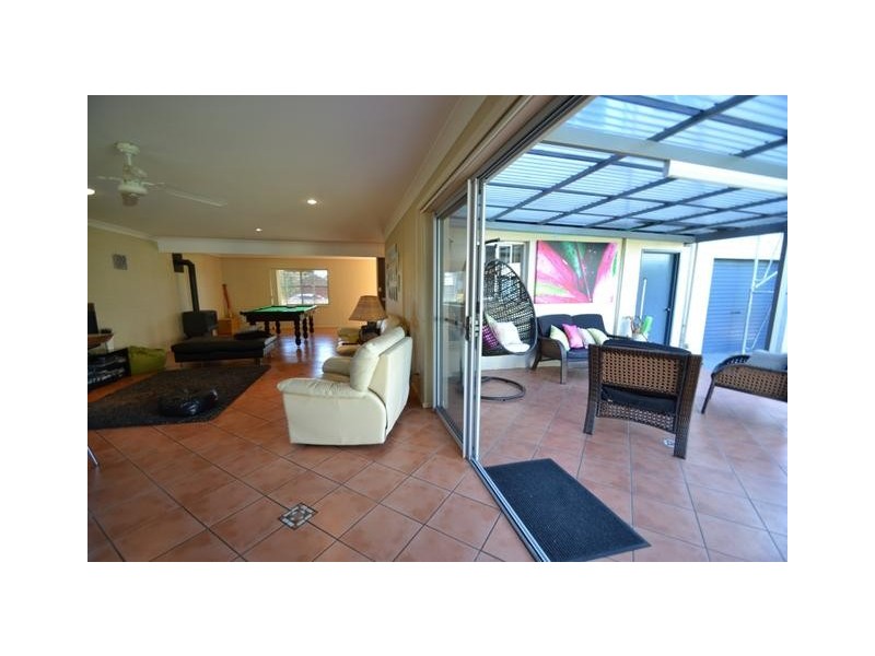 90 Scott Street, Shoalhaven Heads NSW 2535