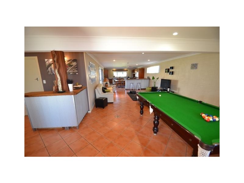 90 Scott Street, Shoalhaven Heads NSW 2535