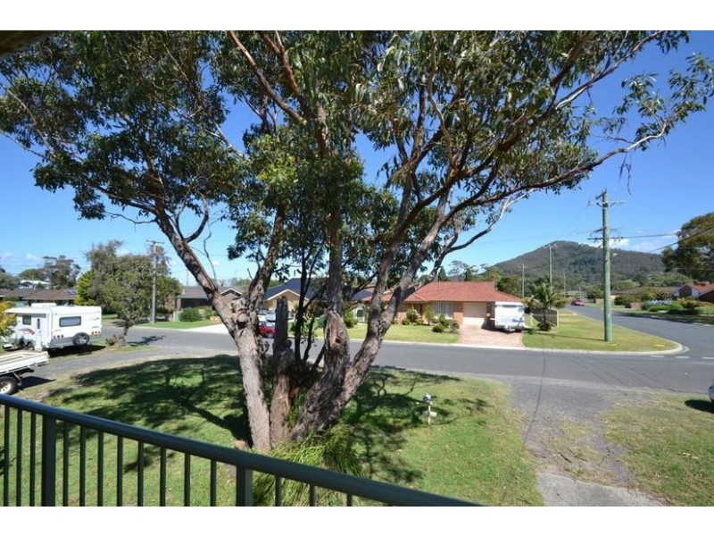 38 Golden Hill Avenue, Shoalhaven Heads NSW 2535