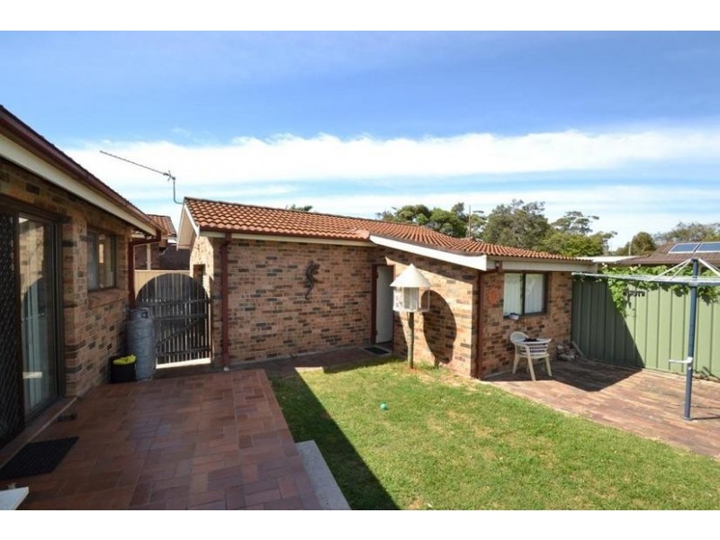 8 Cheltenham Drive, Shoalhaven Heads NSW 2535