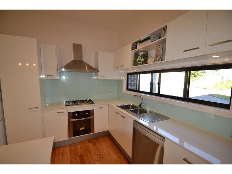 10 Scott Street, Shoalhaven Heads NSW 2535