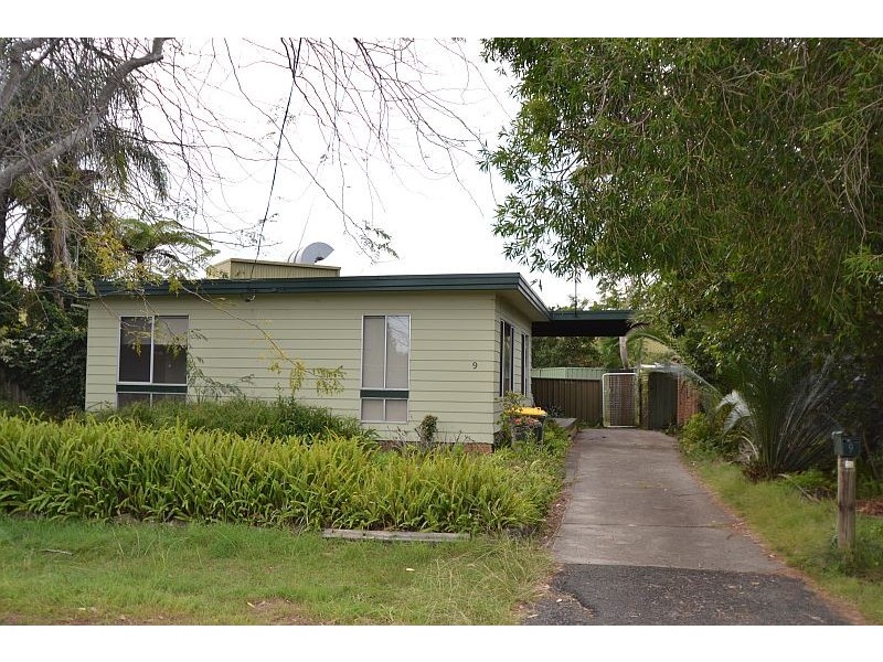 9 Trentham Road, Shoalhaven Heads NSW 2535