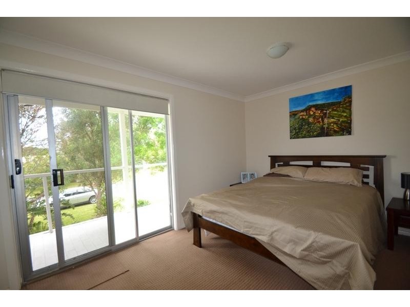 1 Throsby St, Shoalhaven Heads NSW 2535