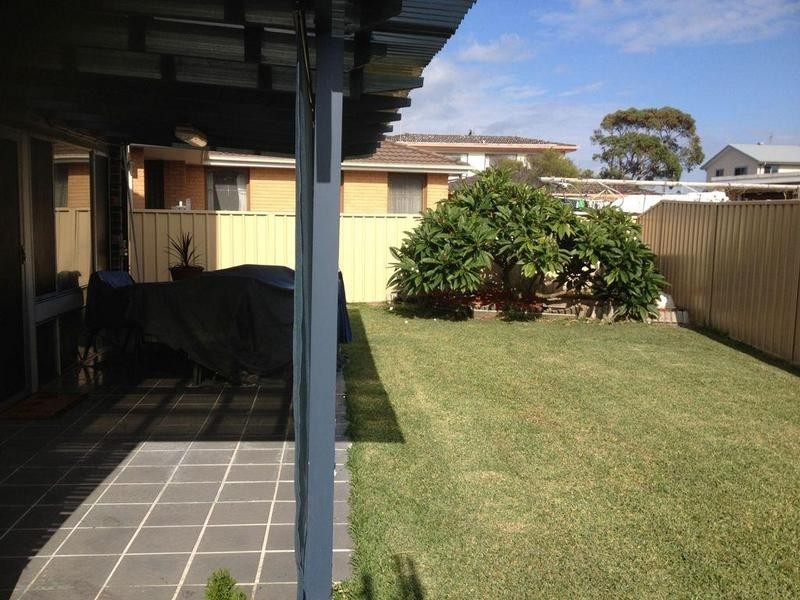 1 Throsby St, Shoalhaven Heads NSW 2535
