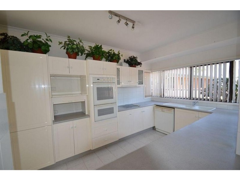 25 Towers Road, Shoalhaven Heads NSW 2535