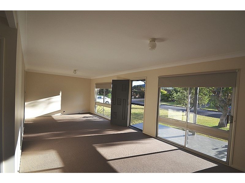 6 Boyd Street, Shoalhaven Heads NSW 2535