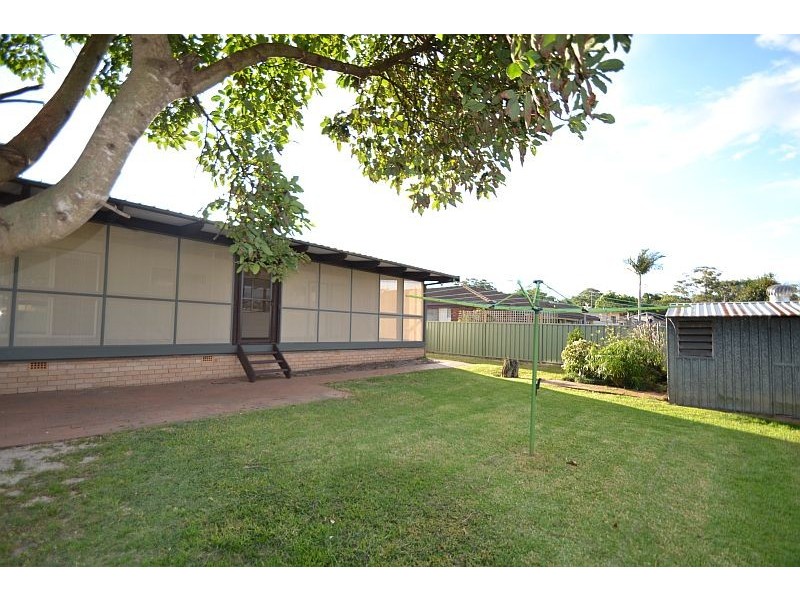 6 Boyd Street, Shoalhaven Heads NSW 2535