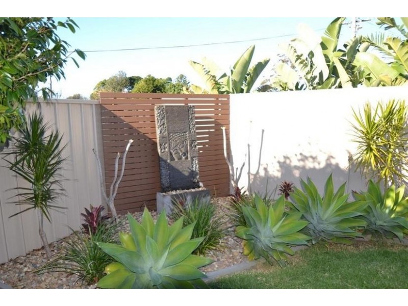 15 Ravenscliffe Road, Shoalhaven Heads NSW 2535