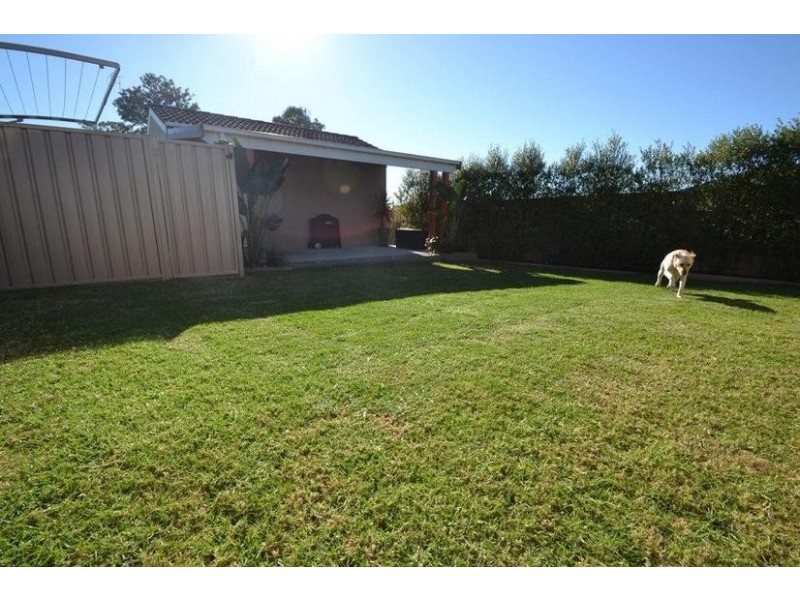 15 Ravenscliffe Road, Shoalhaven Heads NSW 2535
