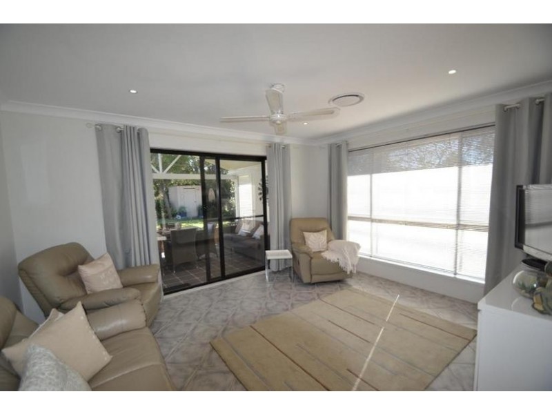 7 Mathews Street, Shoalhaven Heads NSW 2535
