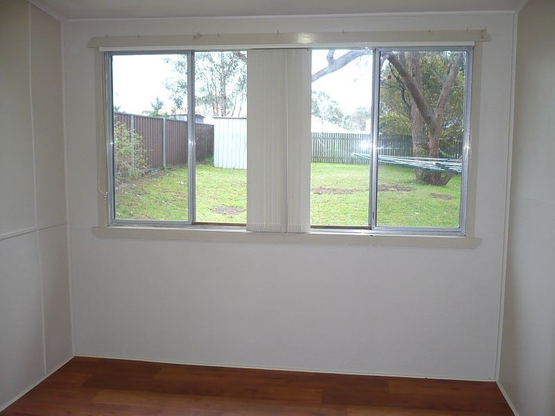 83 river River Road, Shoalhaven Heads NSW 2535