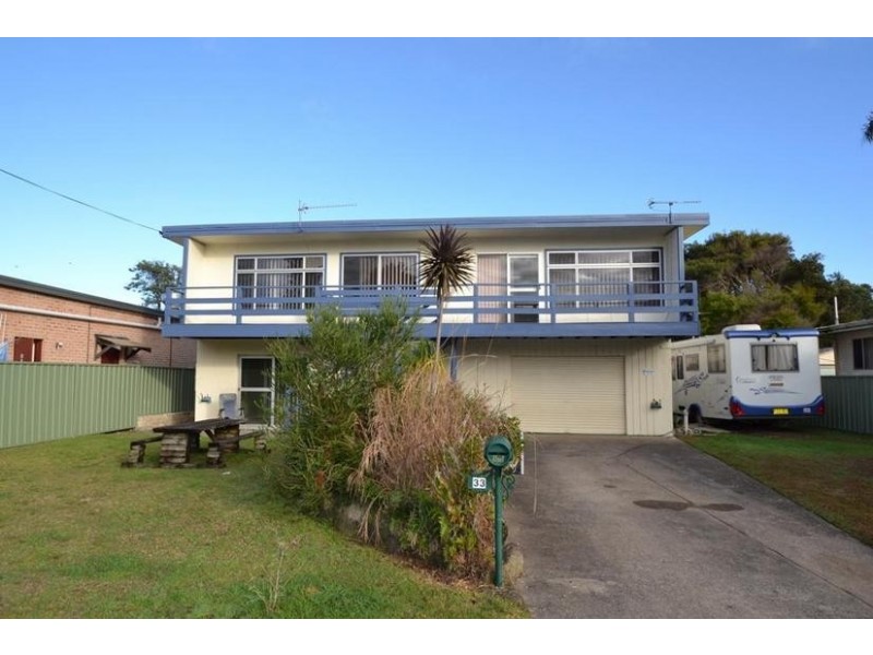 33 Aspinall Street, Shoalhaven Heads NSW 2535