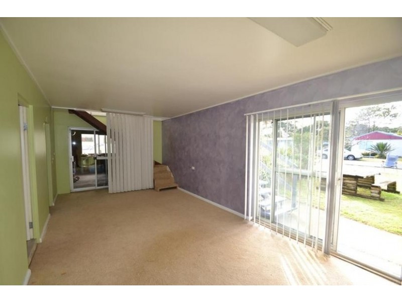 33 Aspinall Street, Shoalhaven Heads NSW 2535