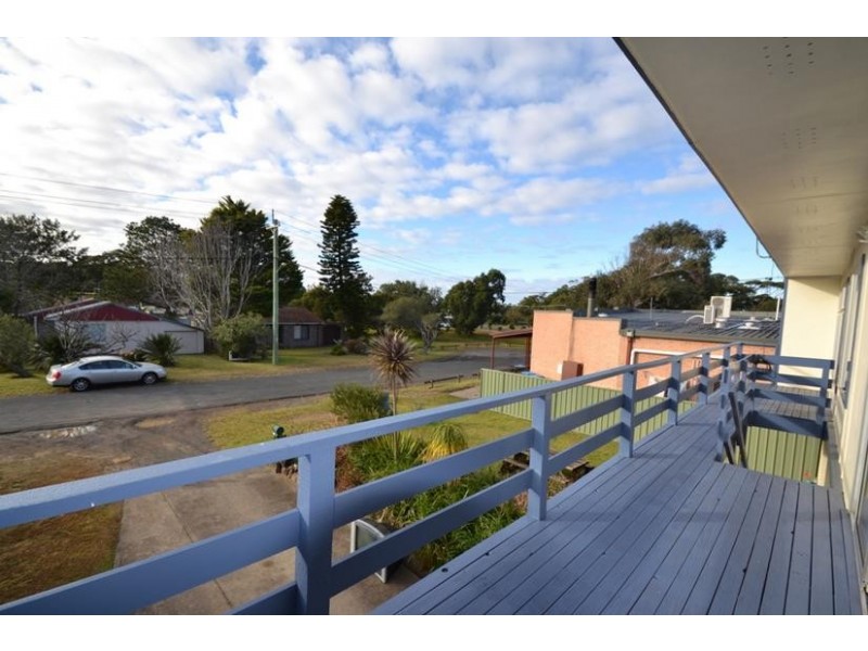 33 Aspinall Street, Shoalhaven Heads NSW 2535