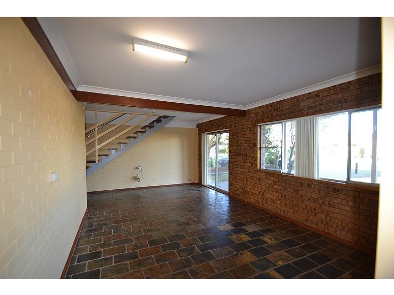11 Woolstencraft Street, Shoalhaven Heads NSW 2535