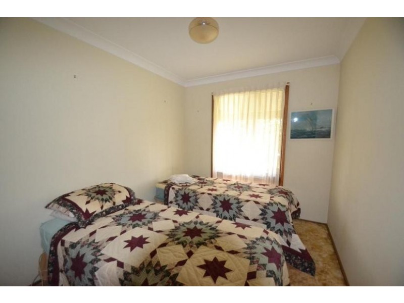 1 Meehan Avenue, Shoalhaven Heads NSW 2535