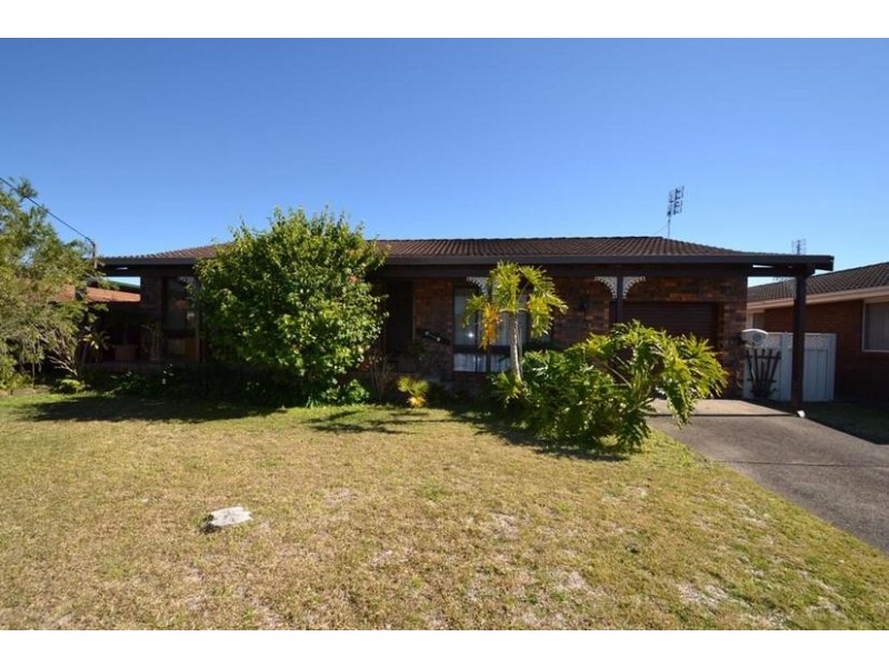 1 Meehan Avenue, Shoalhaven Heads NSW 2535