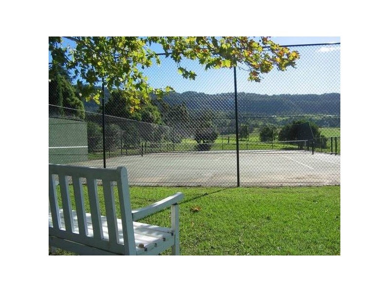 70 Boxells Lane, Meroo Meadow NSW 2540