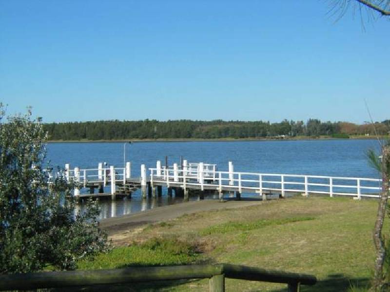 1 River Road, Shoalhaven Heads NSW 2535