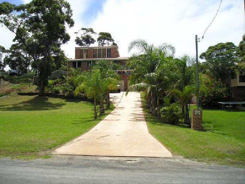 50 East Crescent, Culburra Beach NSW 2540