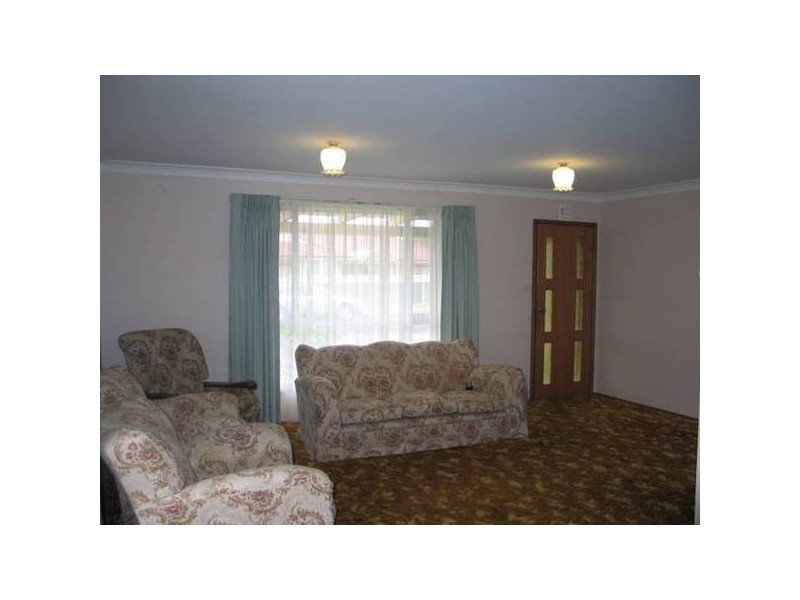 Oval Drive, Shoalhaven Heads NSW 2535