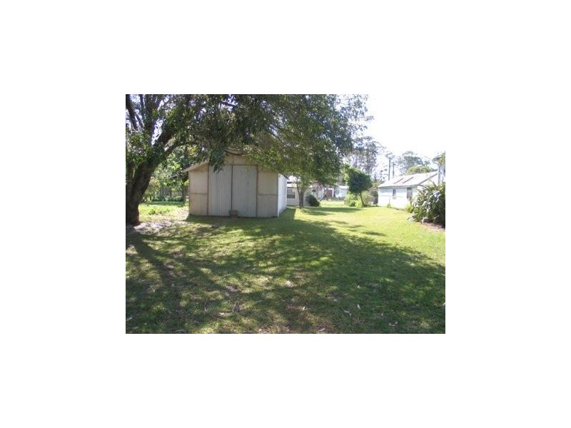 56 Hay Avenue, Shoalhaven Heads NSW 2535