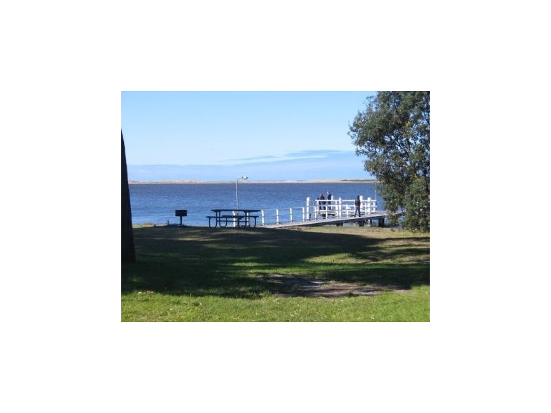 56 Hay Avenue, Shoalhaven Heads NSW 2535