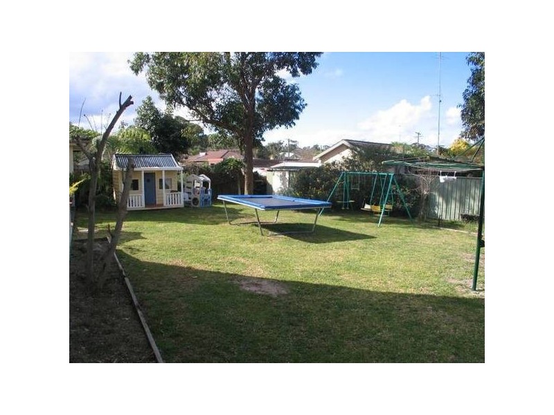 4 Boyd Street, Shoalhaven Heads NSW 2535