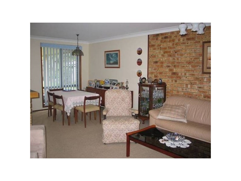 17 Amundsen Avenue, Shoalhaven Heads NSW 2535