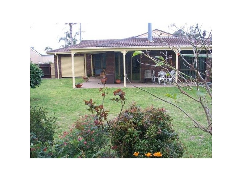 17 Amundsen Avenue, Shoalhaven Heads NSW 2535