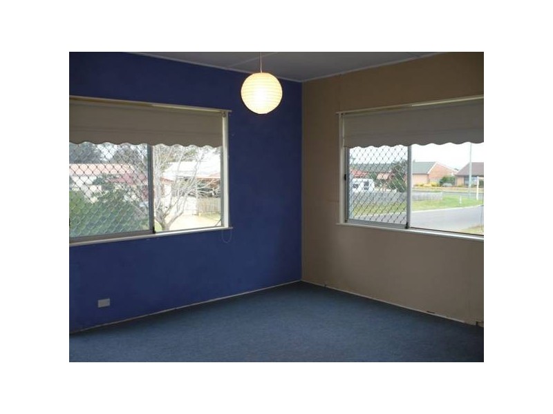 35 Bolt Street, Shoalhaven Heads NSW 2535