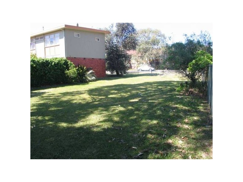 35 Renown Avenue, Shoalhaven Heads NSW 2535