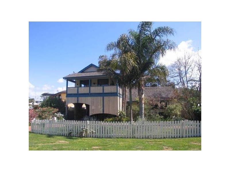 59 River Road, Shoalhaven Heads NSW 2535