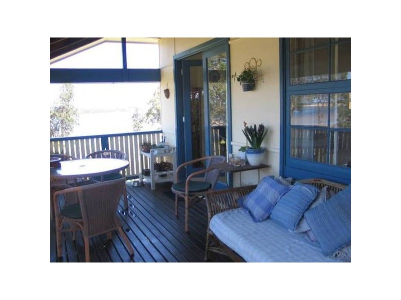 59 River Road, Shoalhaven Heads NSW 2535