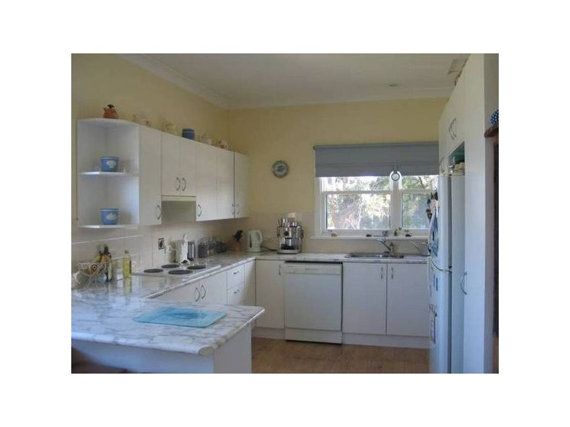 59 River Road, Shoalhaven Heads NSW 2535