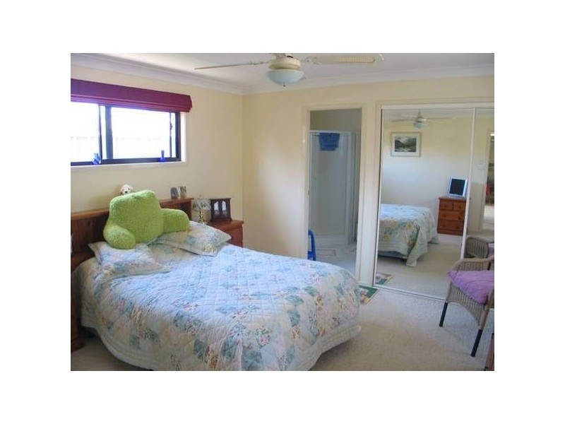 2 Towers Road, Shoalhaven Heads NSW 2535