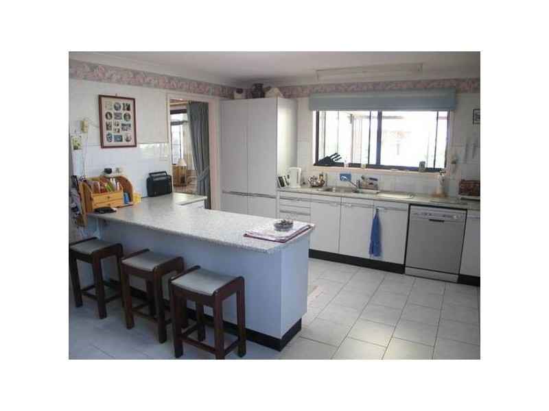 2 Towers Road, Shoalhaven Heads NSW 2535