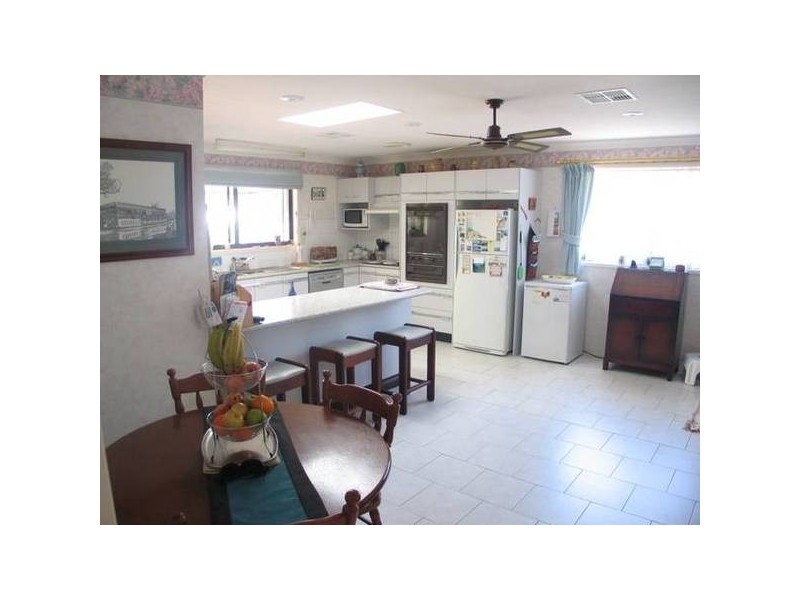 2 Towers Road, Shoalhaven Heads NSW 2535