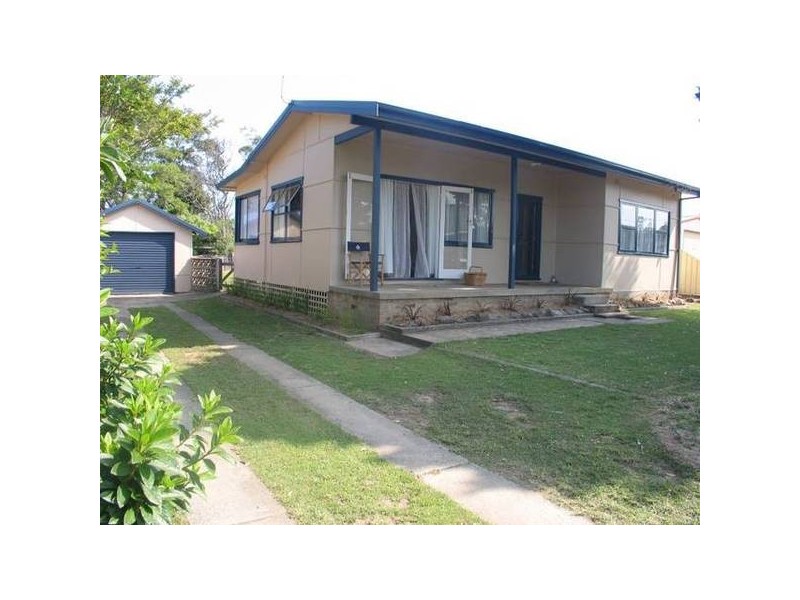 7 Mcintosh Street, Shoalhaven Heads NSW 2535