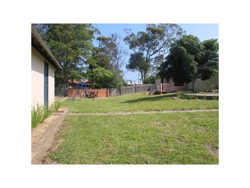 7 Mcintosh Street, Shoalhaven Heads NSW 2535