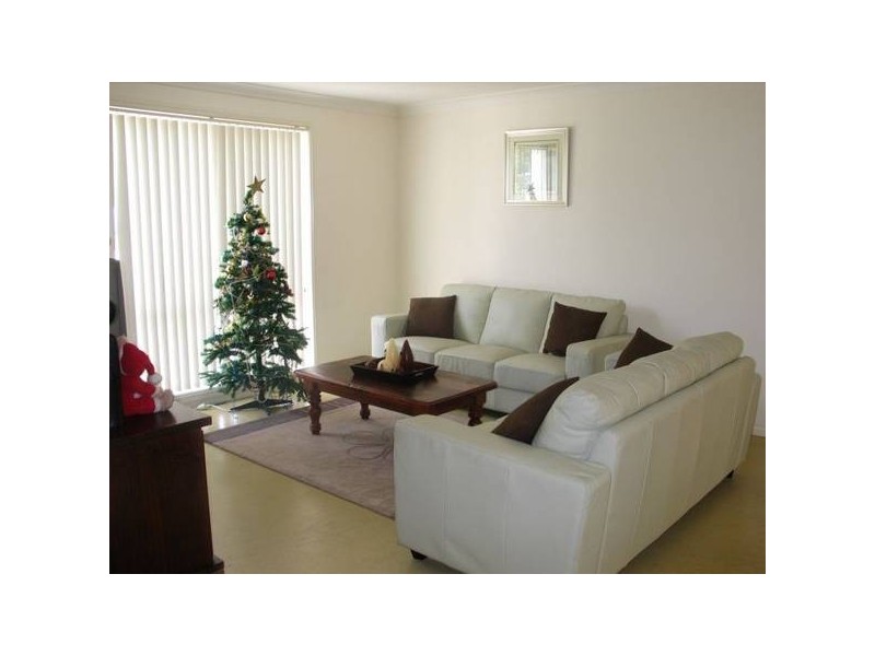 21 Ravenscliffe Road, Shoalhaven Heads NSW 2535