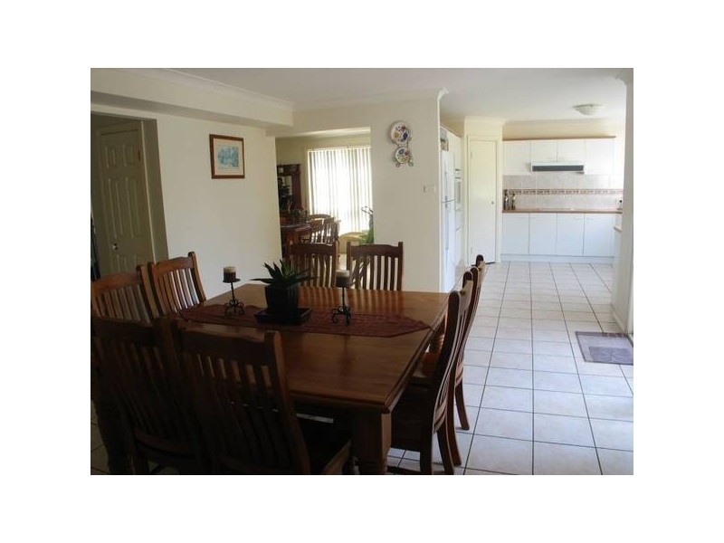 21 Ravenscliffe Road, Shoalhaven Heads NSW 2535