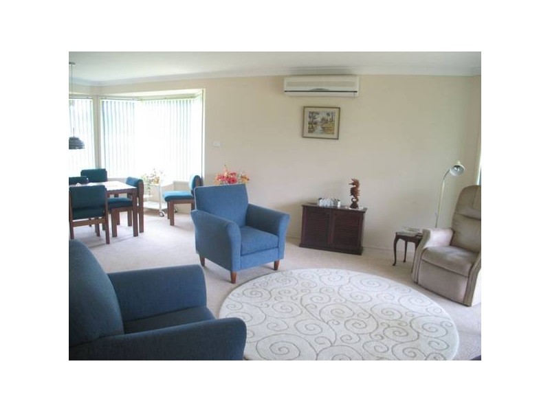 15 Oval Drive, Shoalhaven Heads NSW 2535