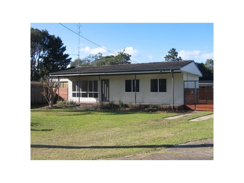 4 Silver Spur Close, Shoalhaven Heads NSW 2535