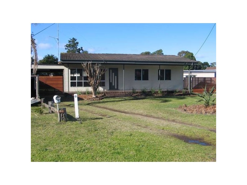 4 Silver Spur Close, Shoalhaven Heads NSW 2535