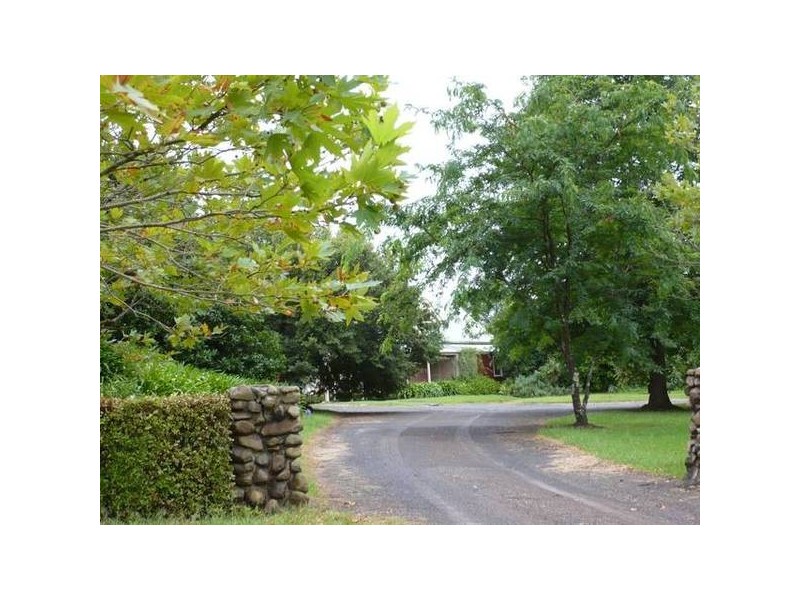 C130 Princes Highway, Meroo Meadow NSW 2540