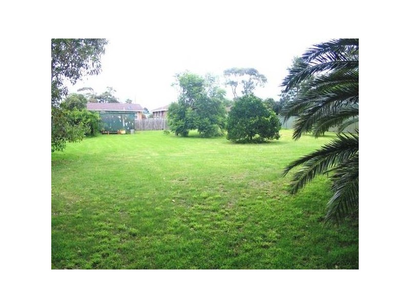 15 Ravenscliffe Road, Shoalhaven Heads NSW 2535