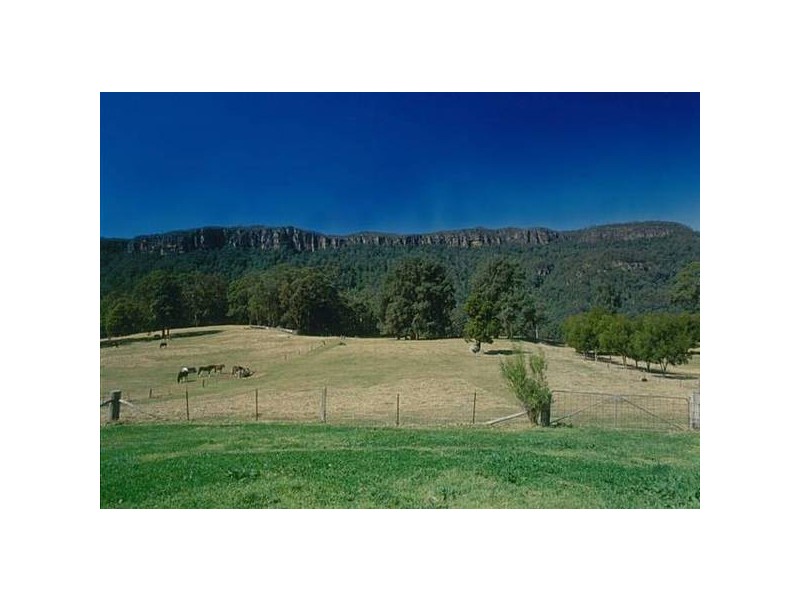 Bunkers Hill Road, Barrengarry NSW 2577